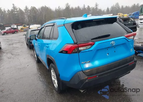 2019 Toyota Rav4 Xle z USA, uszkodzony, nr VIN 2T3P1RFV5KW038227